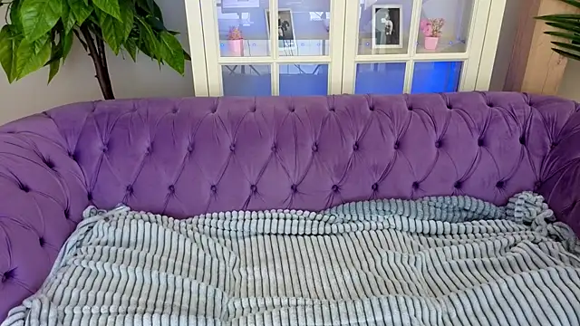 Snapshot of PaigePrado chatting on 05-08-26, 05:57 PaigePrado online show from 05-08-26, 05:57