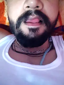 Snapshot of yourindianfellow chatting on 03-07-26, 05:26 yourindianfellow online show from 03-07-26, 05:26