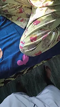 Snapshot of HorNy_Bro_Sis chatting on 10-28-25, 10:30 HorNy Bro Sis online show from 10-28-25, 10:30