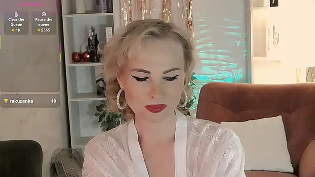 Sandra Kind online show from 01-19-26, 05:33