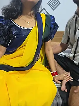 Snapshot of RealcoupleP chatting on 04-30-26, 04:57 RealcoupleP online show from 04-30-26, 04:57