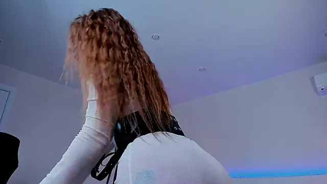 Sofia beautifuul online show from 03-21-25, 06:05