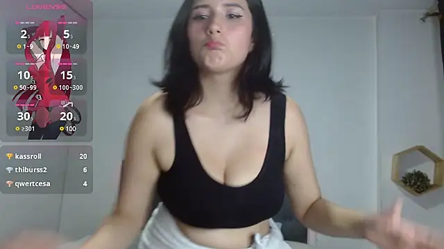 amy royale online show from 03-22-25, 05:06