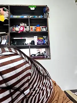 Snapshot of Nat_XxX chatting on 01-16-26, 05:28 Nat XxX online show from 01-16-26, 05:28