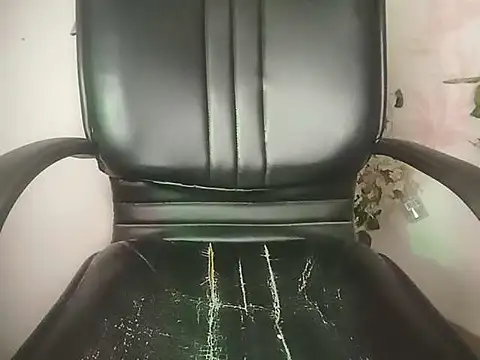 GOLDEN-BEAUTY online show from 03-22-25, 03:41