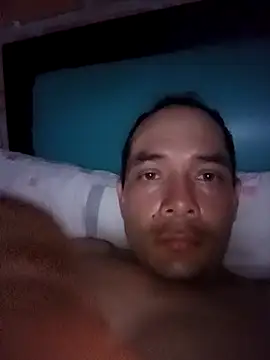 Snapshot of Mycansonhot chatting on 10-27-25, 04:38 Mycansonhot online show from 10-27-25, 04:38