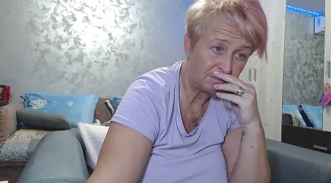 RosesandLillies online show from 01-06-25, 06:31