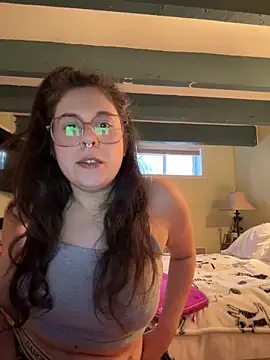 Rosiee69  online show from 03-02-25, 10:16