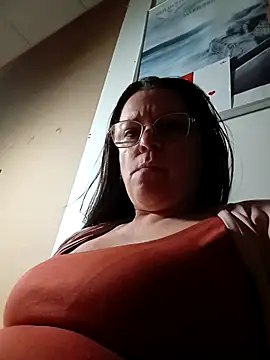 Conejta online show from 02-28-25, 09:55