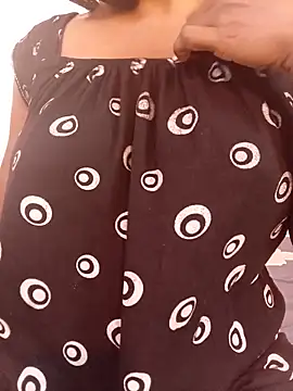 Crazy Dilu online show from 05-20-26, 08:09