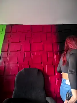 Emily-teen online show from 10-07-25, 01:30