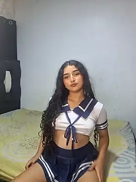 Pequitas18 online show from 03-30-26, 12:22