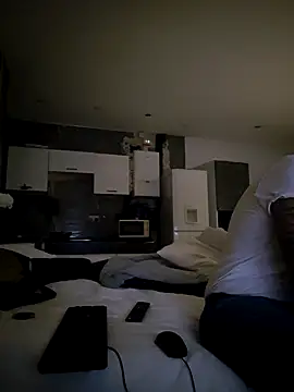 Mrnutella online show from 02-23-25, 06:34