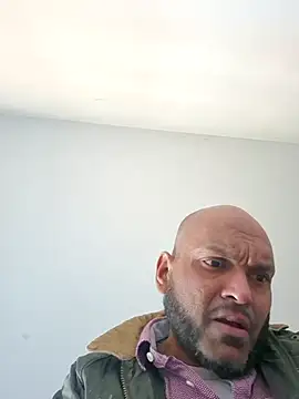 Mrnutella online show from 02-27-25, 01:07