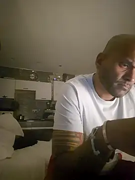 Mrnutella online show from 03-07-25, 01:53