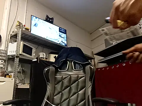 Mrnutella online show from 09-19-25, 08:53