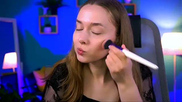 JenniferGraces online show from 09-18-25, 08:33