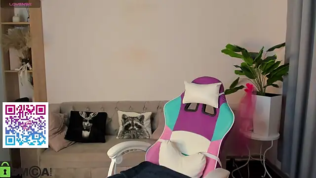 boozekirs  online show from 05-06-26, 03:13