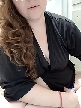 HTXBELLE online show from 10-19-25, 05:19