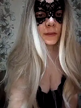 Snapshot of AliniX chatting on 03-01-25, 01:11 AliniX online show from 03-01-25, 01:11