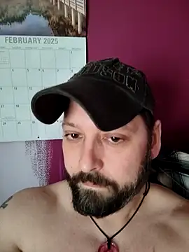 Snapshot of Cummaker69 chatting on 02-17-25, 04:15 Cummaker69 online show from 02-17-25, 04:15