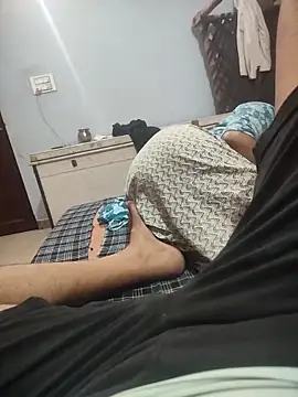 indian couple4 online show from 10-29-25, 04:20