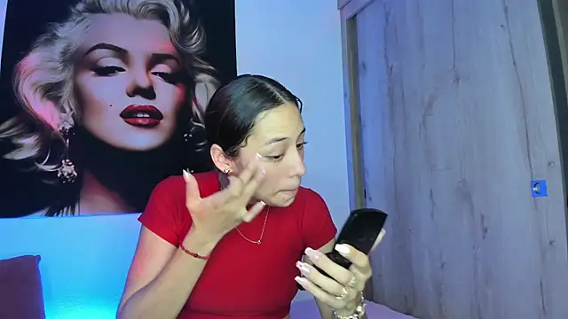 TANIA 06 online show from 11-07-25, 01:11