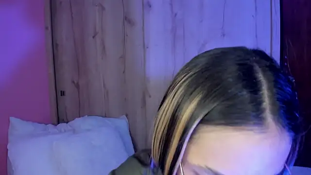 TANIA 06 online show from 05-21-26, 01:18