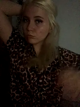 Snapshot of Blondie_Sofia_Essexbabe chatting on 10-02-25, 11:23 Blondie Sofia Essexbabe online show from 10-02-25, 11:23