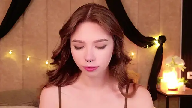 Sierra Fane online show from 10-11-25, 05:50