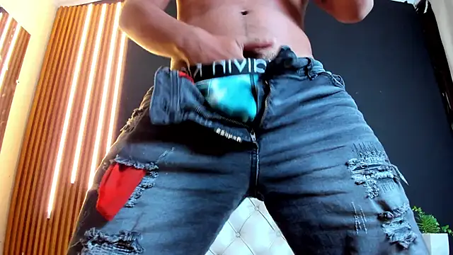 mike  cute online show from 02-24-25, 01:21