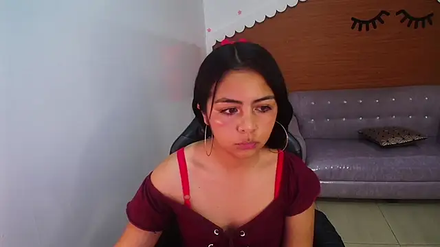 Snapshot of mymelody_t chatting on 02-19-25, 07:27 mymelody t online show from 02-19-25, 07:27