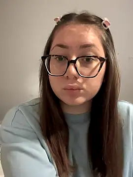 Snapshot of May_Alisa chatting on 10-05-25, 01:53 May Alisa online show from 10-05-25, 01:53