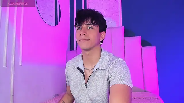 Allex Cano online show from 11-08-25, 03:39