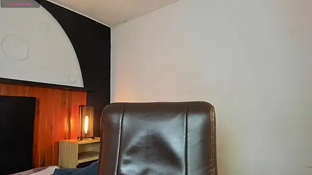 Snapshot of Allex_Cano chatting on 03-07-26, 03:25 Allex Cano online show from 03-07-26, 03:25