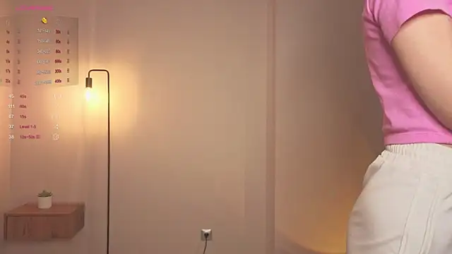 Nerdy Amy online show from 10-30-25, 04:30