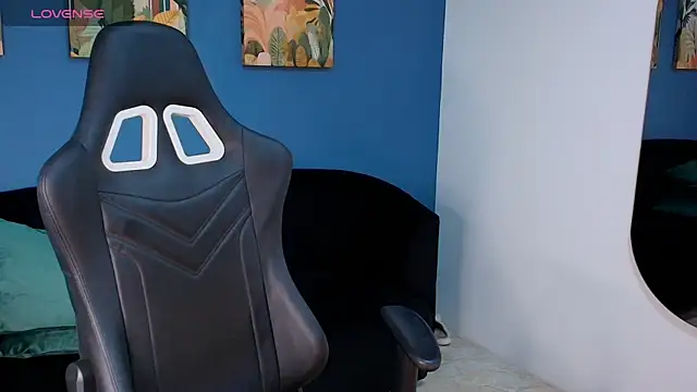 Zamira Taylor online show from 10-10-25, 12:09