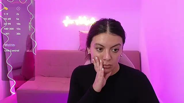 Coraline tay online show from 02-21-25, 03:34