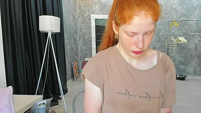 Sandra Wi1son online show from 06-16-26, 01:41