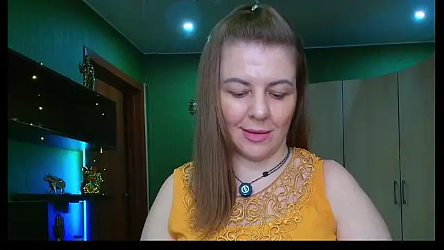 Snapshot of VeronikawGold chatting on 07-04-26, 06:47 VeronikawGold online show from 07-04-26, 06:47