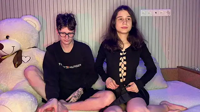 baby lesi online show from 03-14-26, 07:08