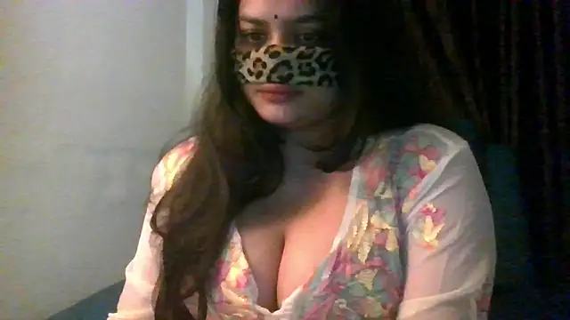 Snapshot of LustyTasha chatting on 12-15-25, 04:11 LustyTasha online show from 12-15-25, 04:11