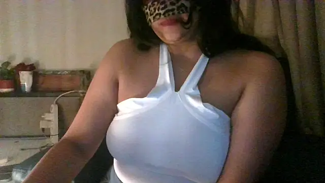 Snapshot of LustyTasha chatting on 03-10-26, 08:14 LustyTasha online show from 03-10-26, 08:14