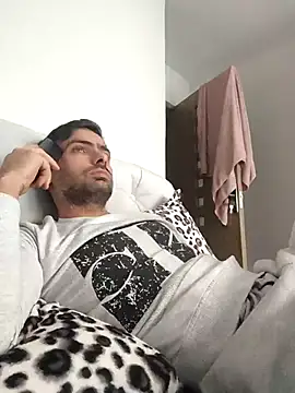 andreiiiii2025 online show from 12-01-25, 11:48