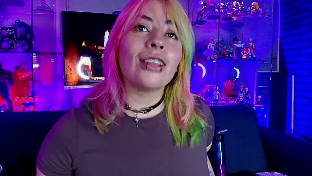 Snapshot of missa_motato chatting on 02-12-26, 11:05 missa motato online show from 02-12-26, 11:05