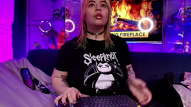 Snapshot of missa_motato chatting on 02-20-26, 11:32 missa motato online show from 02-20-26, 11:32