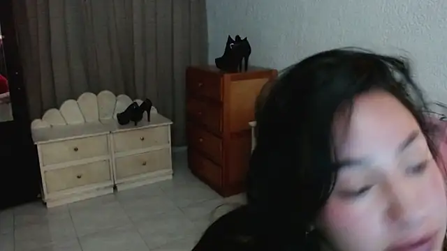 EngelCristaly online show from 02-06-26, 07:23