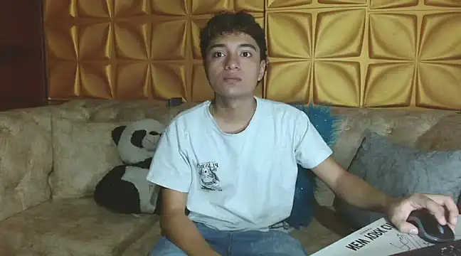 CamilowhiteS online show from 03-13-25, 07:17