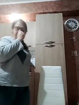 Dolcecurvy online show from 03-17-26, 10:24