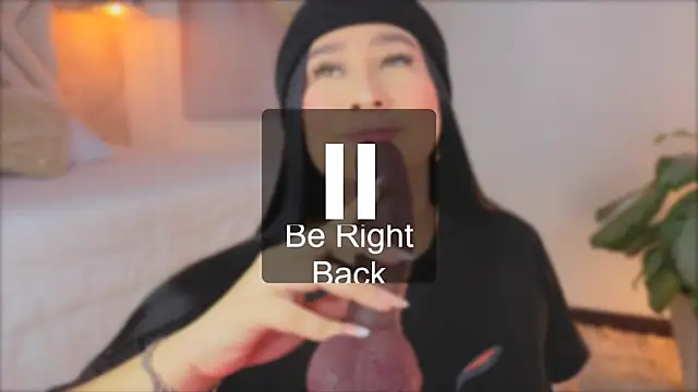 Leaa Cox online show from 03-22-25, 03:41